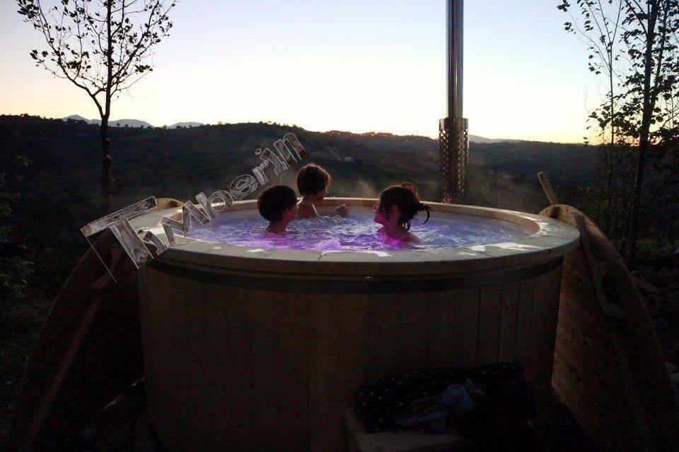 Wellness royal hot tub with 2 led lights and external heater