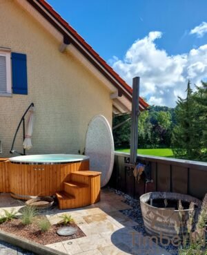 Wooden hot tub with electric heater (3)
