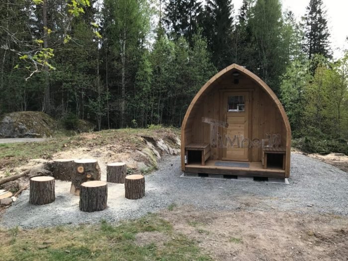 Outdoor Garden Wooden Igloo Sauna, Michael, Färgelanda, Sweeden (3)